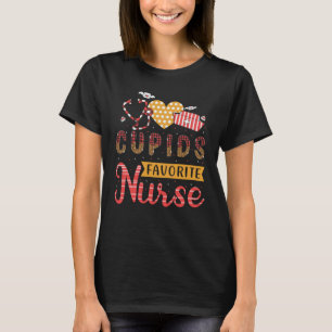 Cupids favoritnäsborre Valentines day Medical Nurs T Shirt