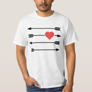 Cupids pilvalentin hjärta för dag t-shirt