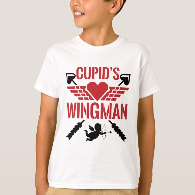 Cupids Wingman Cute Valentindag T Shirt (Framsida)