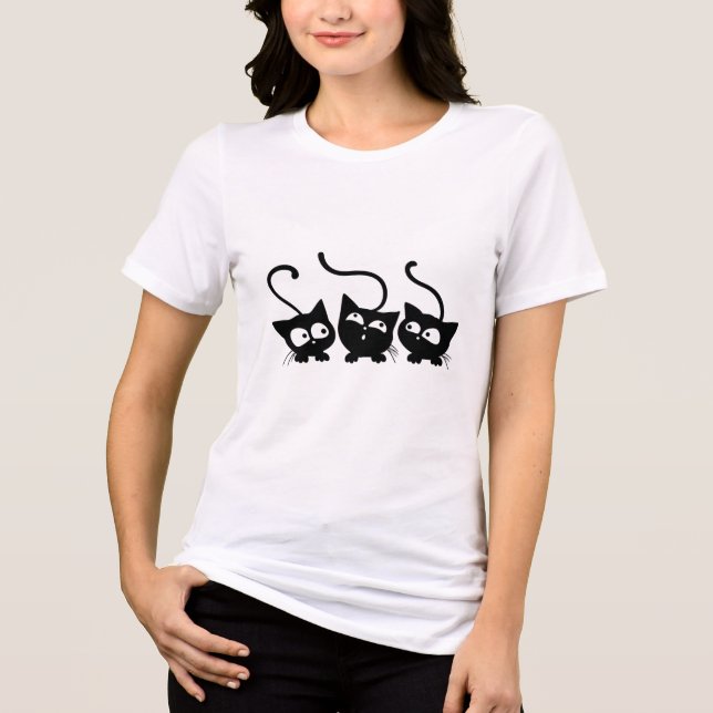  Curious Black Kittens Trio Playful Cat Lovers  T Shirt (Framsida)