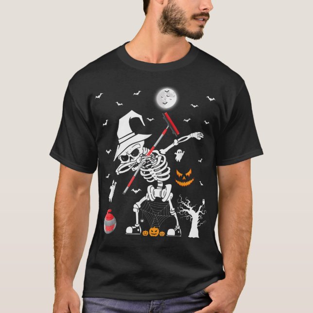 Curling Sports Funny Skeleton Dabbing Curling Hall T Shirt (Framsida)