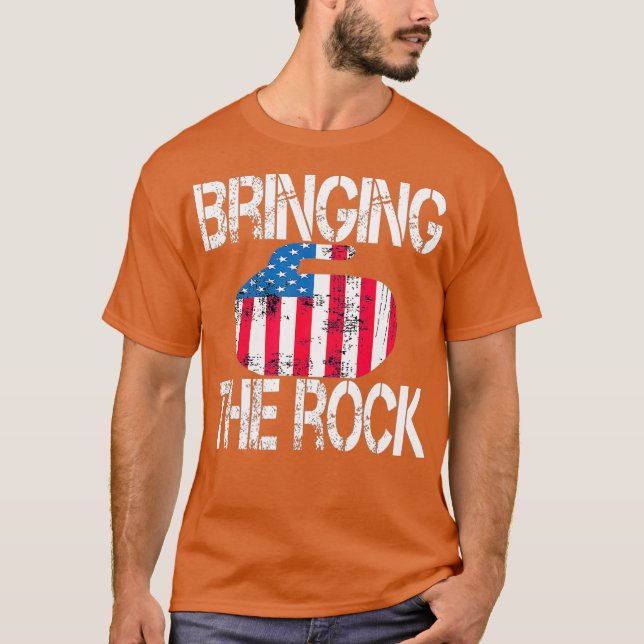 Curling Sten US Flagga Stone Curler för Curling T Shirt (Framsida)