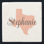 Curly Script Namn Peach Texas Stenunderlägg<br><div class="desc">Karta formar delstaten Texas i en söt skugga av trendig persika. Färg på den digitala grafiken i text,  bakgrund och karta är alla anpassaden. Välj färg som du vill skapa din egen souvenir.</div>