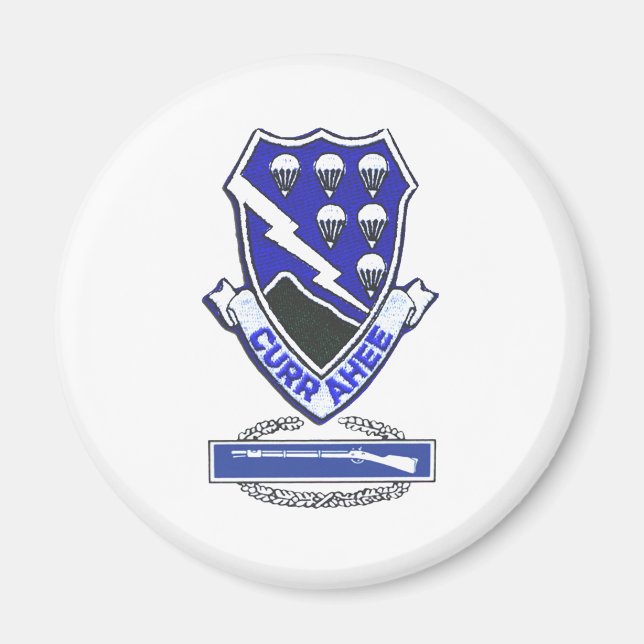 Currahee Patch & CIB Magnet (Framsidan)