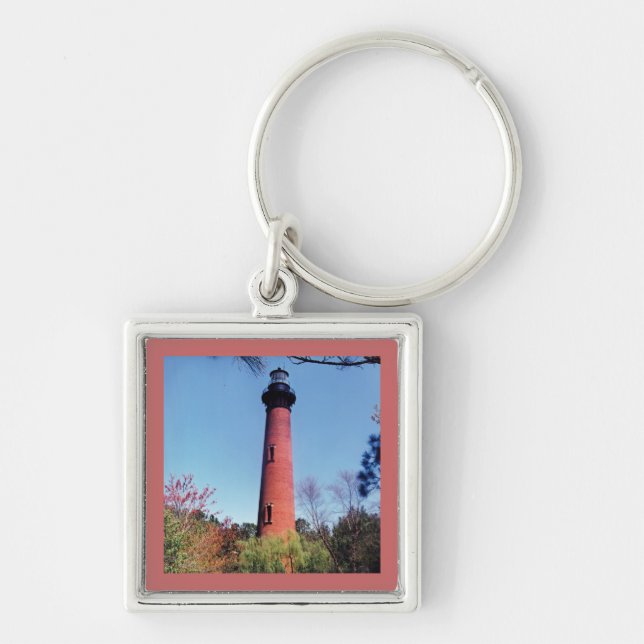 Currituck Lighthouse Fyrkantig Silverfärgad Nyckelring (Framsidan)