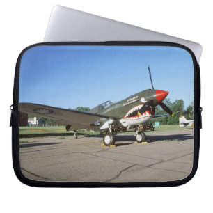Curtiss P-40 Warhawk, på Minnesota CAF Air Show Laptop Fodral
