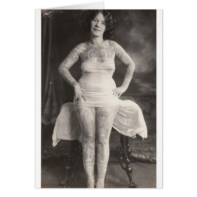 Curvy tatuerad dam hälsningskort (Framsidan)