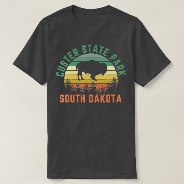 Custer State Park South Dakota Buffalo Retro Sunse T Shirt (Design framsida)