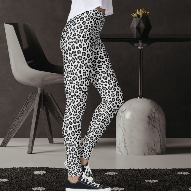 Custom Black And Grey Safari Leopard Print Pattern Leggings (Skapare uppladdad)