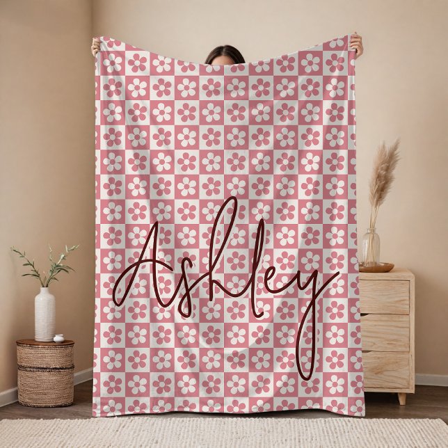 Custom Checkered Name Blanket for Mom or Auntie Fleecefilt (Floral Pink Baby Blanket Personalized for Girls, Mother’s Day Floral Blanket Gift for Her)