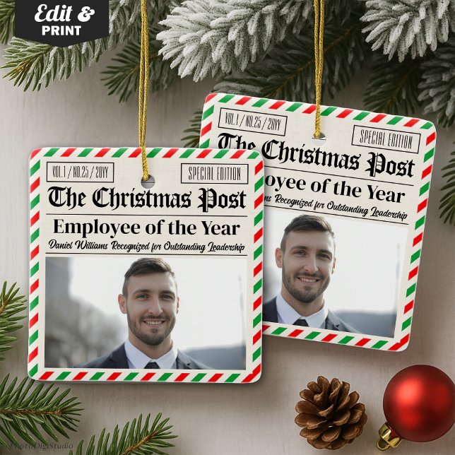 Custom Christmas Newspaper Coworker Employee Gift Julgransprydnad Keramik (Custom Christmas Newspaper Coworker Employee Gift Ceramic Ornament)