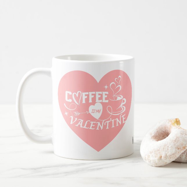 Custom Coffee Lover Pink Heart Arrow Valentine Kaffemugg (Med munk)