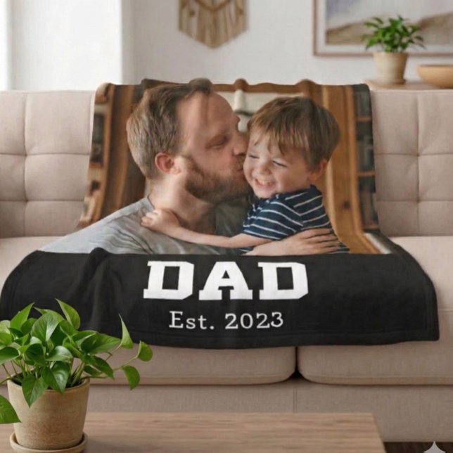 Custom Dad Established Black Modern Bold Text Fleecefilt (Skapare uppladdad)