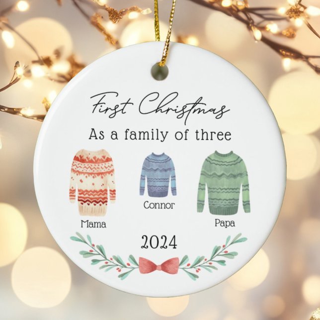 Custom family Christmas Ornament with Sweaters  (Skapare uppladdad)