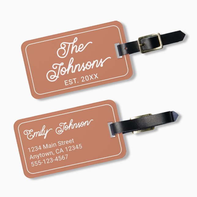 Custom Family Name in Elegant Script Terracotta Bagagebricka (Skapare uppladdad)