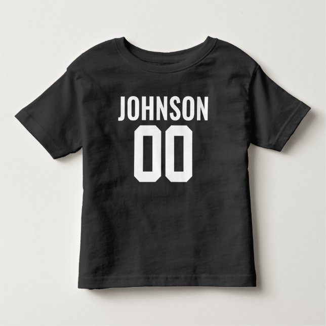 Custom Family Name T Shirt (Framsida)
