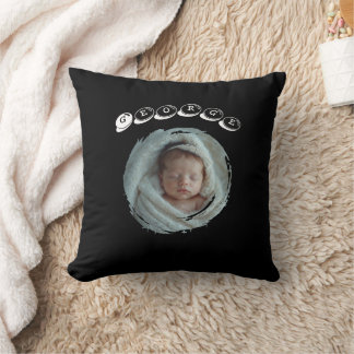 Custom First Birthday Photo Design with Baby Name Kudde