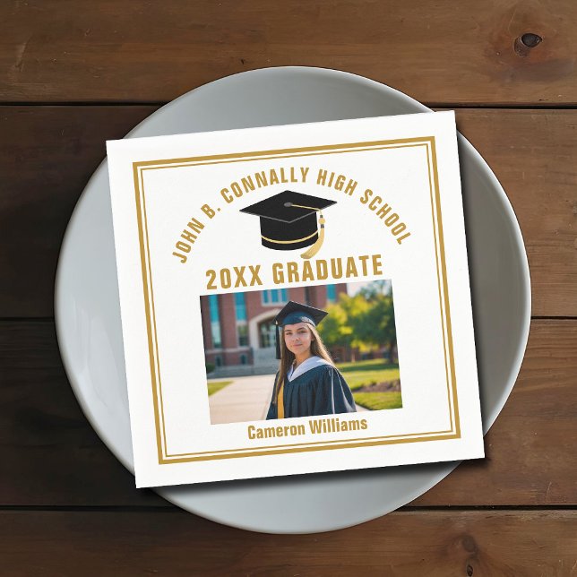 Custom Gold Graduate Photo 2026 Graduation Party Pappersservett (Skapare uppladdad)