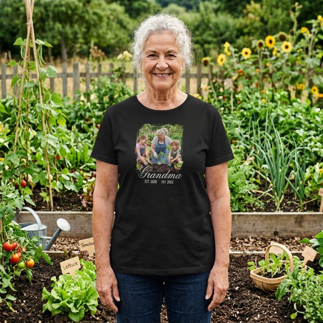 Custom Grandma Photo Memory Gift Personalized T Shirt (Custom Grandma Photo Memory Gift Personalized T-Shirt)