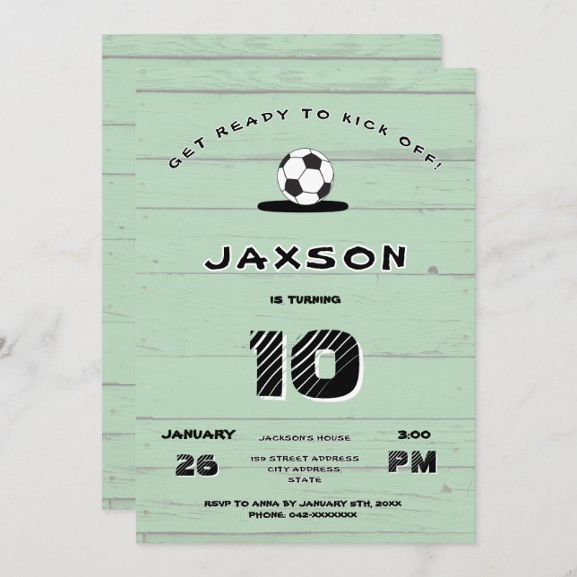 Custom Green Soccer Birthday Invitation Inbjudningar (Fram/baksida)