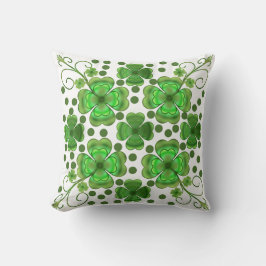 Custom Metallic Green Clover & Swirl Pattern  Kudde