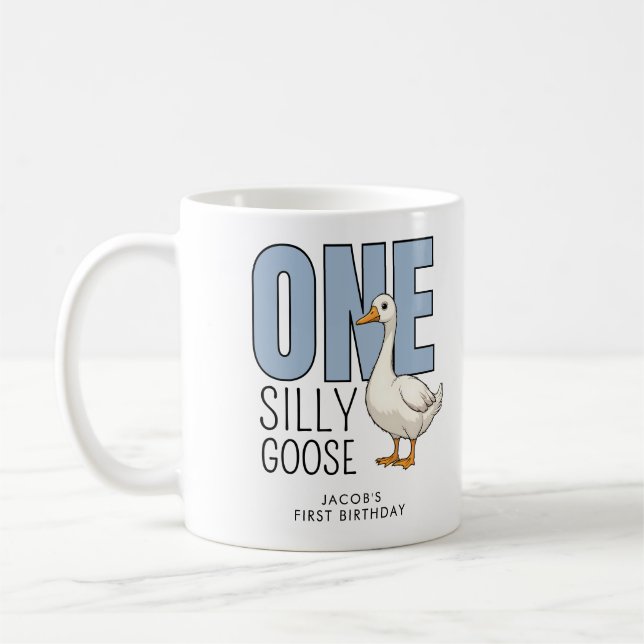 Custom Modern Blue One Silly Goose First Birthday Kaffemugg (Vänster)