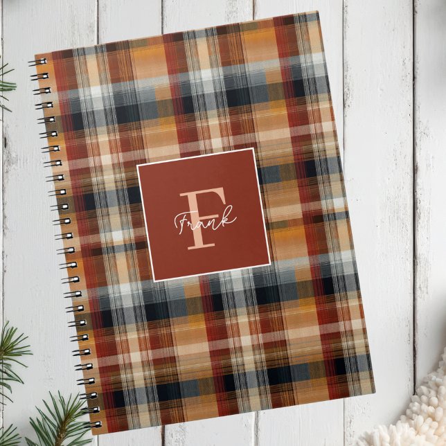 Custom Monogram Festive Gingham Style Pattern Anteckningsbok (Skapare uppladdad)