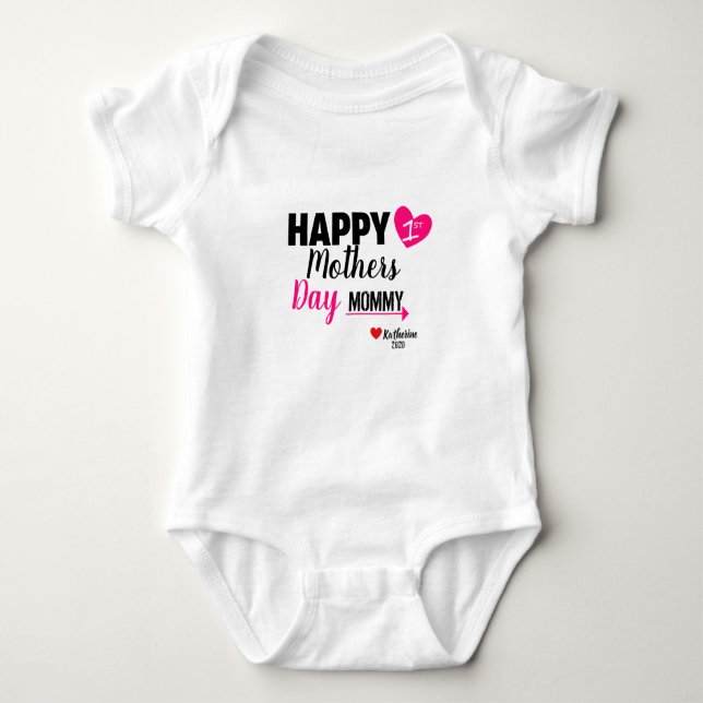 Custom Mothers Day Baby Happy 1st Mothers Day T Shirt (Framsida)