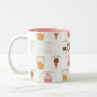 Custom Name Pink Cupcake and Black Cat Pattern  Två-Tonad Mugg