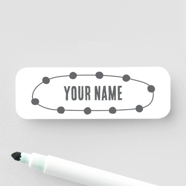 Custom Name Tag – Dotted Oval Namnbricka (På plats)