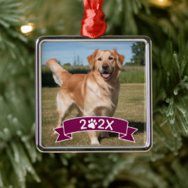 Custom Pet Photo with Year and Paw Ribbon Julgransprydnad Metall