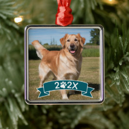 Custom Pet Photo with Year and Paw Ribbon Julgransprydnad Metall