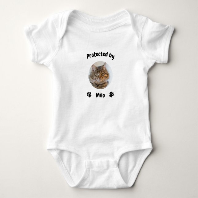 Custom Proctected by Cat Baby, Personalized Cat T Shirt (Framsida)