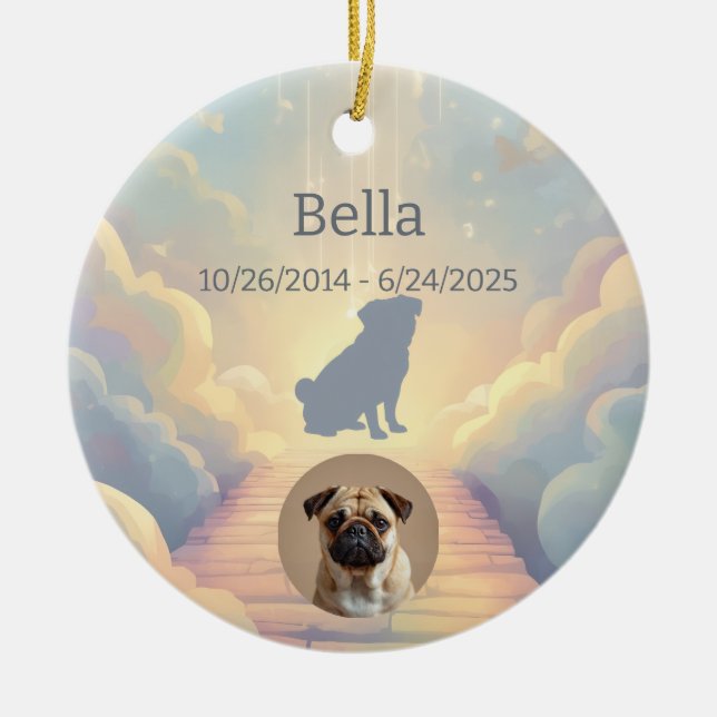 Custom Pug Memorial Ornament – Blue Rainbow Bridge (Framsidan)