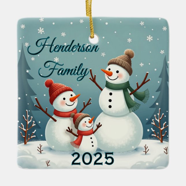 Custom Snowman Family Of Three Julgransprydnad Keramik (Framsida)