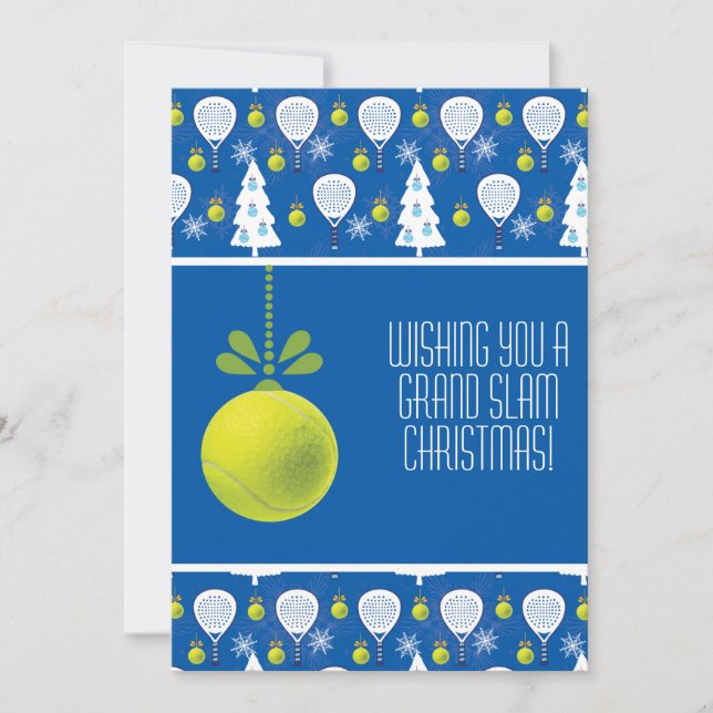 🎾🎄Custom text,  Padel-ing Through the Snow! Julkort (Framsida)