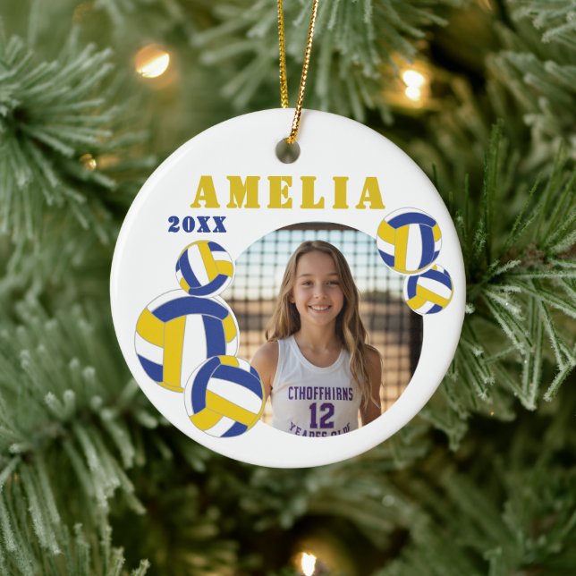 Custom Volleyball Player Photo Christmas Ornament (Träd)