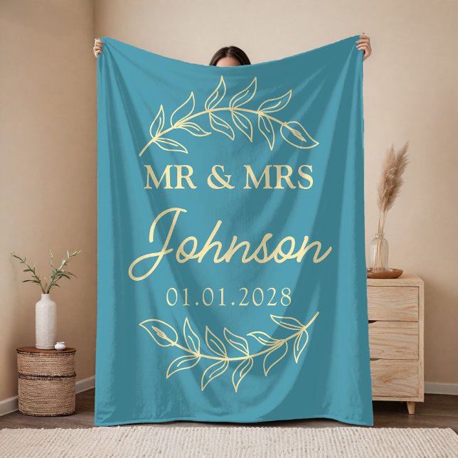Custom Wedding or Newlyweds Blanket Gift for Wife Fleecefilt (Custom Couple Throw Blanket – Cozy Wedding or Engagement Gift for Her or Him)