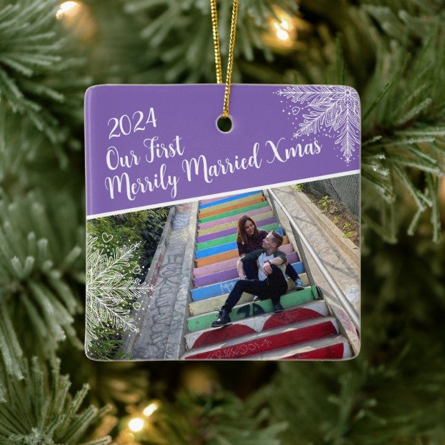 Custom Year Our First Merrily Married Xmas Photo Julgransprydnad Keramik (Träd)