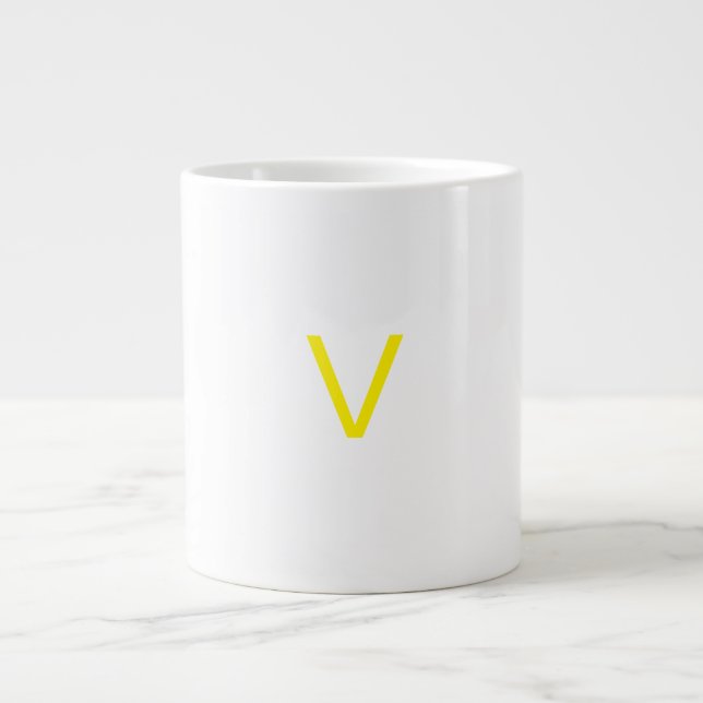 Customised letter V mug Jumbo Mugg (Framsidan)