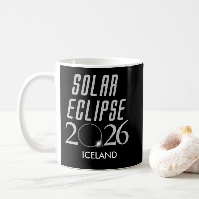 Customizable Solar Eclipse 2026 Iceland Mug Kaffemugg (Med munk)