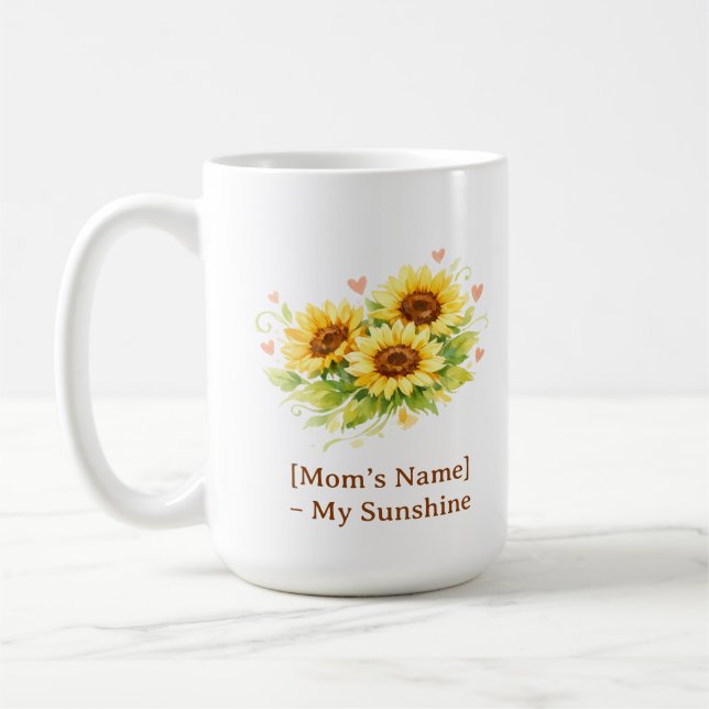 Customizable Sunflower Heart Mother’s Day Mug Kaffemugg (Vänster)