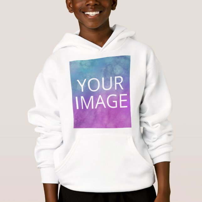 Customizable T-Shirt Template – Add Your Image (Framsida)