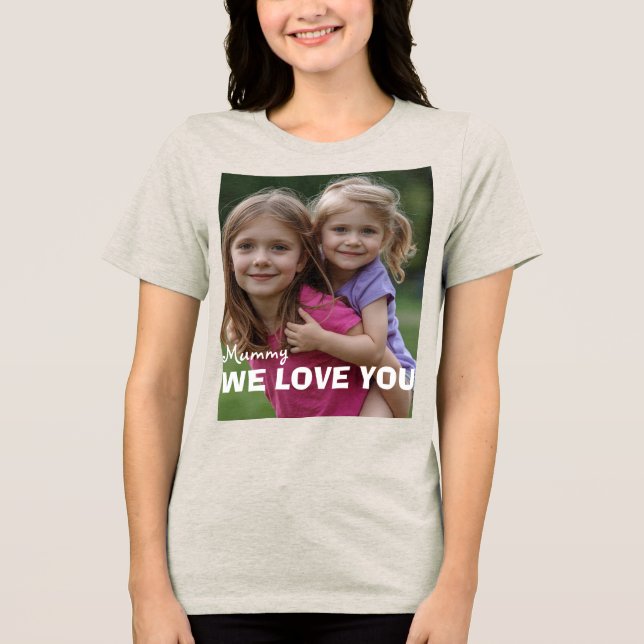 Customized with 2 and text t shirt (Framsida)