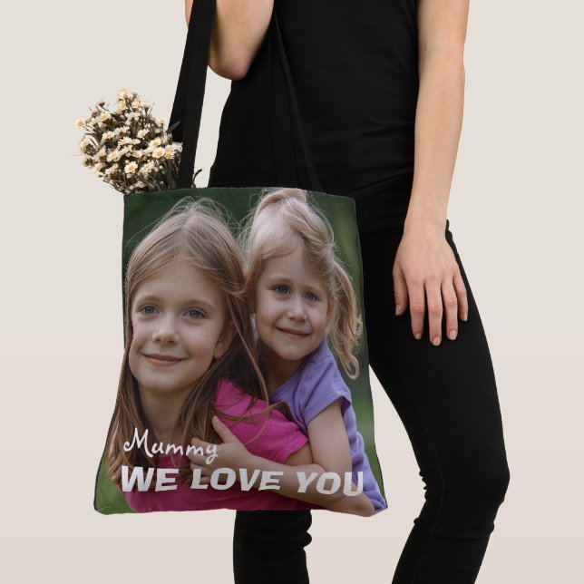 Customized with 2 and text tygkasse (Närbild)