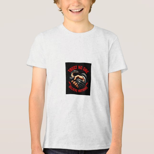 CustomTees #TrendyTshirts #GraphicTees #CasualWear T Shirt (Framsida)