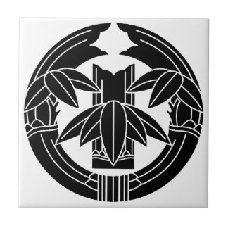 Cut bamboo in embracing bamboo leaves kakelplatta