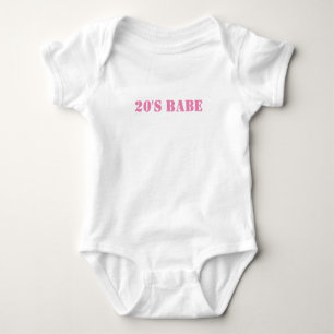 Cute 20-talet (2020, dvs. 2020), babe Funny Kids K T Shirt