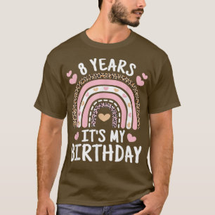 Cute 8 år gammal 8:e födelsedag regnbåge min t shirt