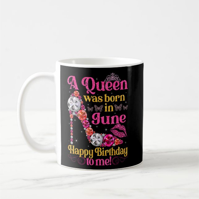 Cute A Queen föddes i juni 2011 Kaffemugg (Vänster)